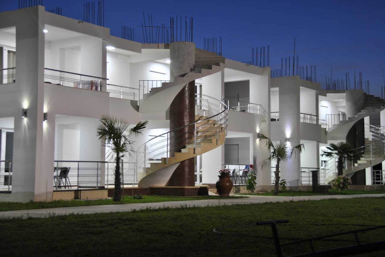 Royal Apartments & Villas Ulcinj Luaran gambar