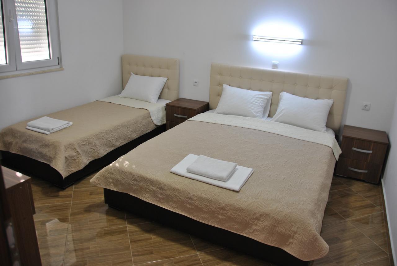 Royal Apartments & Villas Ulcinj Luaran gambar