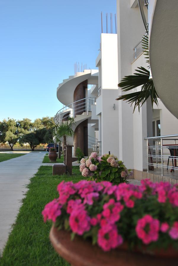 Royal Apartments & Villas Ulcinj Luaran gambar